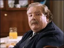 Pourquoi Vernon est-il content tous les dimanches ?