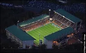 Le Stade Bollaert-Delelis se situe à ...