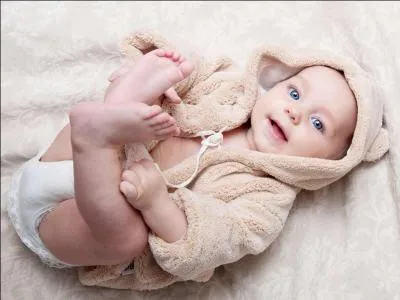 Combien d'heures doit dormir un nourrisson de 4 à 11 mois ?