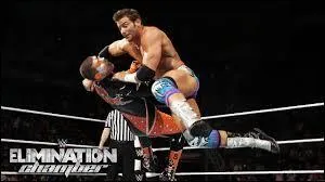 Le Kick-Off d'Elimination Chamber opposera Zack Ryder à Stardust.
Qui remporte ce match ?