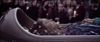 De quoi est-elle morte ?