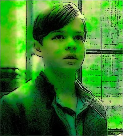 Il fascine également ses camarades ; s'il se montrait froid et réservé à l'orphelinat, il opte ici pour une stratégie d'ouverture. Il réunit autour de lui des amis dévoués, qui, plus tard, le serviront sous le nom de...