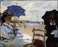 Quel peintre a réalisé "La plage de Trouville" en 1870 où l'on peut voir deux femmes en gros plan qui s'abritent du soleil ?