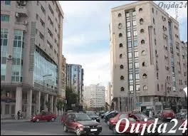 Oujda est une superbe ville se situant...
