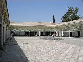 Où le palais de la Bahia se situe-t-il ?