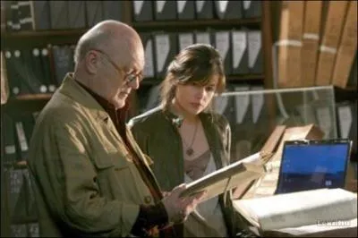 2007 : mini-série "ésotérique" ;Estelle est elle l'élue ?