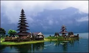 L'Indonésie est le premier pays à :