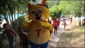 Tous les soirs, &agrave; la mini-disco des enfants, vous pouviez voir la mascotte du topi club. Qui est-elle ?