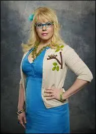 Qui est cette femme ?