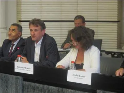 La "Région Poitou-Charentes" prépare sa dernière rentrée et espère conserver ses dispositifs spécifiques. Parmi ceux cités ci-dessous, lequel n'en fait pas partie ?