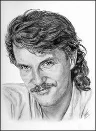 Il chantait " Les murs de poussière " depuis elle est partie la poussière ...mais le chanteur est resté, quel est ce chanteur ?