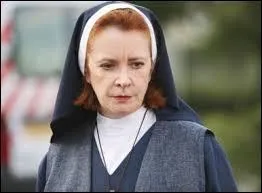 Quelle actrice tient le rôle principal de la série "Sur Thérèse.com" ?