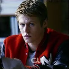 Avec qui Matt est-il sorti ?