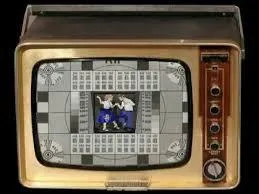 De combien de chaînes de télévision les Français disposaient-ils avant 1972 ?