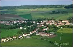 Village Mosellan, dans le Saulnois, Hampont se situe en r&eacute;gion ...
