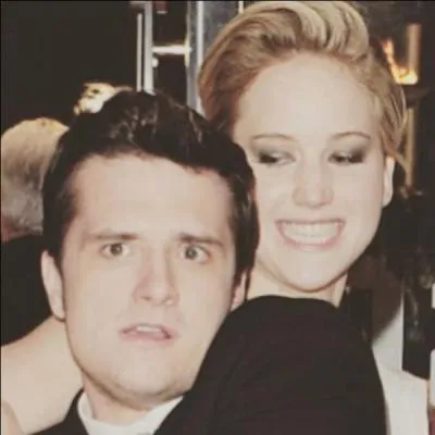 À cause de quoi Jennifer Lawrence est-elle tombée pour recevoir son Oscar ?