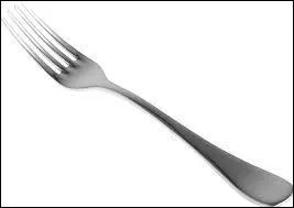 Au cours de quel siècle la fourchette a-t-elle fait son apparition en France ?