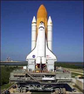 De quelles couleurs est la navette ?