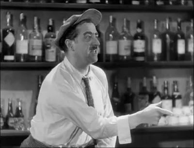 Quel personnage de Pagnol est limonadier sur le Vieux-Port &agrave; Marseille ?