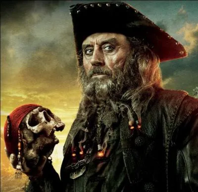 Dans Pirates des Caraïbes 4, combien de pistolets sont chargés sur les 7 ?