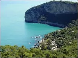 Où pouvez-vous voir Béjaïa ?