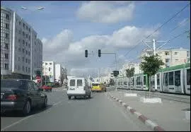 Vous pouvez visiter El Mourouj...