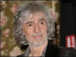 Entre 1973 et 1975, dans quel groupe a-t-il joué ?