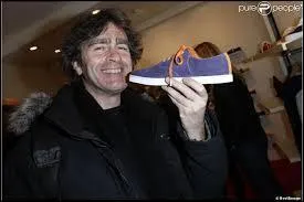 Quand a-t-il accompagné Cali lors d'une tournée nationale ?