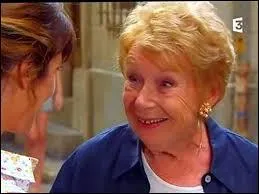 Yvette a-t-elle accept&eacute; de donner les alliances ?