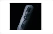 Et maintenant voici trois questions qui sont hors sujet, on ne parle pas des personnages.
Quel est ce symbole ?