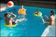 Trouvez la bonne traduction de "Piscine" !