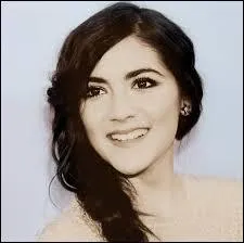 Combien obtient-elle lors des évaluations au centre d'entraînement ?