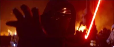 Qui est l'acteur qui interprète Kylo Ren ?