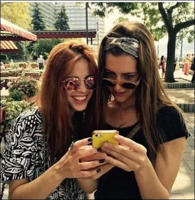 Quelles professions exerce-t-elle ?