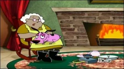 Dans une maison perdue en plein milieu de la campagne, C. fait tout pour protéger sa maîtresse des monstres qui attaquent sa maison.