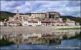 Nous partons &agrave; La Voulte-sur-Rh&ocirc;ne. Ville de l'arrondissement de Privas, elle se situe dans le d&eacute;partement ...