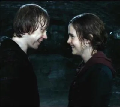 Dans quel film Hermione embrasse-t-elle Ron pour la première fois ?