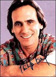 Vrai ou faux - Philippe Lavil chantait "Il tape sur des bambous", en 1982.