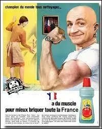 Depuis son histoire de Kärcher, Nicolas est devenu un véritable maniaque du nettoyage. Son nouveau credo : "Clean, sinon rien ! ". Il a même poussé le vice en voulant ressembler à son nouveau modèle, c'est-à-dire :