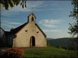 Village Doubien de 82 habitants, Echevannes se situe en région ...