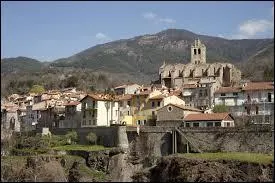 Pour termine, je vous emmène en cure à Prats-de-Mollo-la-Preste. Mais pouvez-vous me dire où se situe cette ville thermale ?