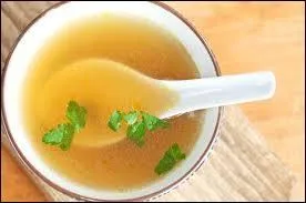 Le bouillon appelé "romatsatso" est plus savoureux que celui nommé "ro-mangazafy" ?