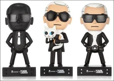 Il remporte le 1er prix du concours du "secrétariat international de la laine" organisé par Woolmark et débute dans la foulée comme assistant auprès de Pierre Balmain. Son nom est associé au mannequin Inès de la Fressange. De qui s'agit-il ?