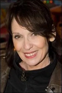 Après sa consultation chez le psychologue, Marie se confie à son mari et elle compare ses gendres à des animaux.
Quels sont ces animaux ?