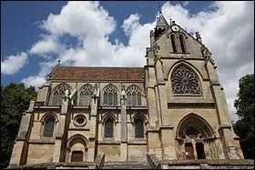 Dans quel d&eacute;partement la ville nomm&eacute;e Taverny est-elle situ&eacute;e ?