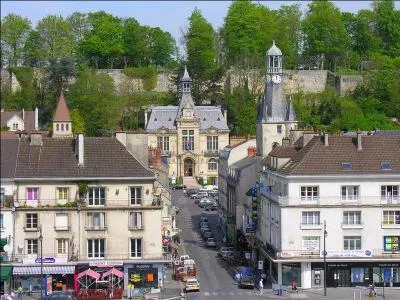 Je suis castelthéodoricien, j'habite...