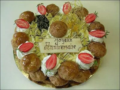 Et voici un magnifique gâteau d'anniversaire ! Peu importe qu'il soit français ou belge !