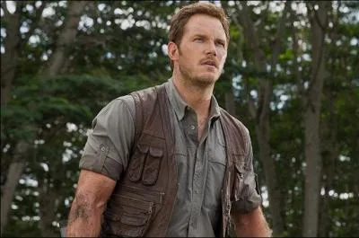 Comment Owen Grady arrive-t-il à échapper au dinosaure ?