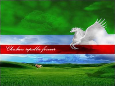 De quelles couleurs est le drapeau de la Tchétchénie de haut en bas ?