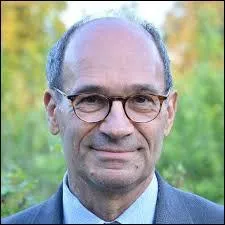 Son nom est associé à celui de Liliane Bettencourt...